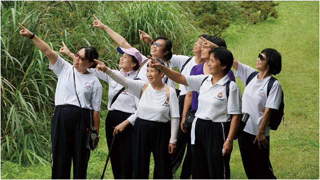 返老還童彰投區師兄姐合照