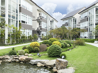 返老還童希望園區文教中心「中庭」照片